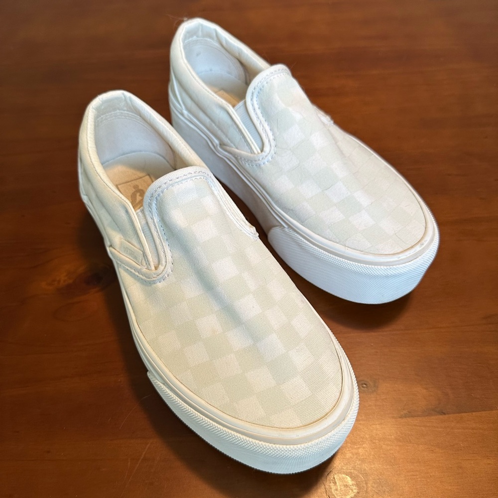 Women’s Vans White Platform Slip-On Shoes